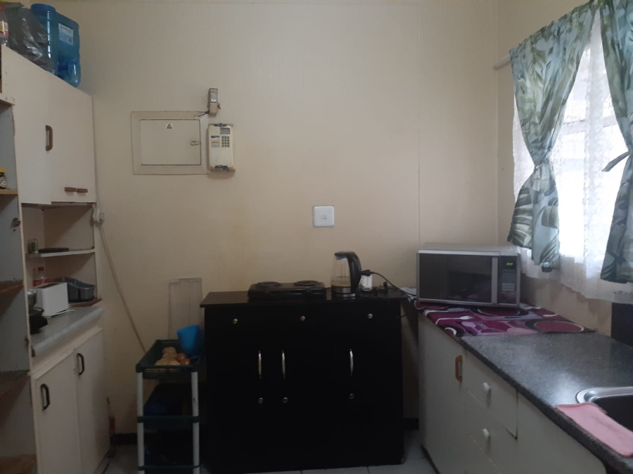 2 Bedroom Property for Sale in Sidwell Eastern Cape